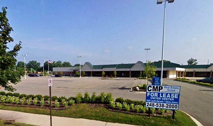 K-Mart (Kmart) - Southfield - 25700 Eight Mile Road (newer photo)